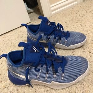 Nike Basketball Hypershift